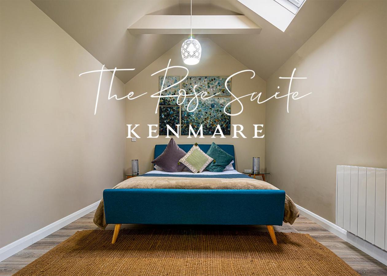 The Rose Apartment *